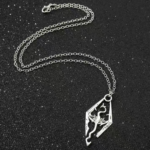 Skyrim Dragonborn Necklace - Picture 4 of 4